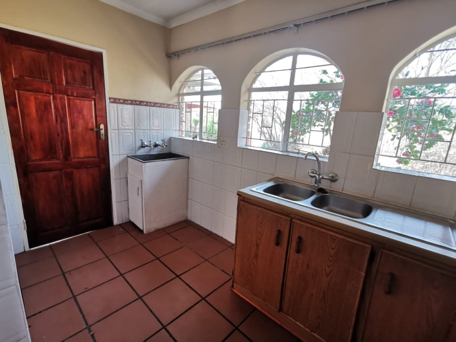 To Let 3 Bedroom Property for Rent in Dassie Rand North West